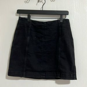 wild fable, size 10 denim mini skirt, black